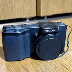 RICOH GX200 コンパクトデジタルカメラ　S1855回 RICOH GX200 コンパクトデジタルカメラ S1855回 - メルカリ