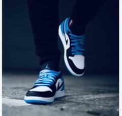 たらこ様専用定価以下！　NIKE AIR JORDAN 1 LOW SE AJ1のサムネイル
