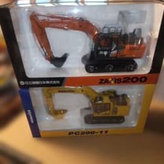 HITACHI ZAXIS200 & KOMATSU PC200-11 2セット HITACHI ZAXIS200 & KOMATSU PC200-11 2セット - メルカリ