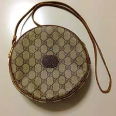GUCCI 正規品 丸型ショルダーバッグのサムネイル