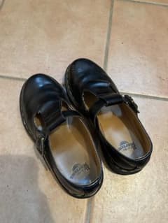 Dr. Martens Tストラップシューズ ブラックのサムネイル