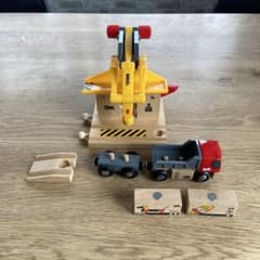 Brio 貨物ステーション　33280のサムネイル