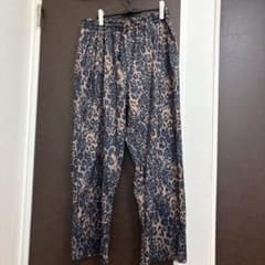 ak04様専用　【shein】ヒョウ柄ジョガーパンツのサムネイル
