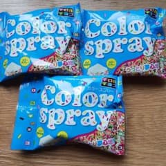 チロルチョコ　カラースプレー ミルク風味 3個セットのサムネイル