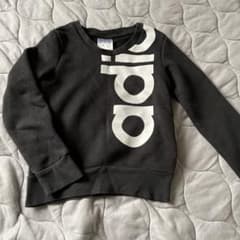 adidasトップスのサムネイル