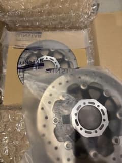 新品SUNSTAR KC-503H-BK NSR250R FRディスク左右セットのサムネイル