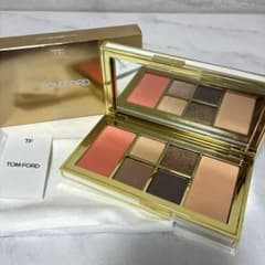 新品未使用 トムフォード ソレイユ アイアンドチーク パレット 02