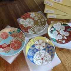 新品【LUPICIA】九谷焼 豆皿4枚セット 新品【LUPICIA】九谷焼 豆皿4枚セット - メルカリ