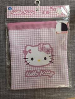 しまむら　キティ　巾着　ピンクのサムネイル