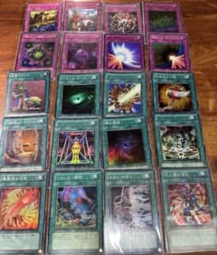 遊戯王OCG 懐かしの魔法・罠カード まとめ売りのサムネイル