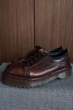3*.様 Dr. Martens イングランド製 レザーシューズ ブラウンのサムネイル