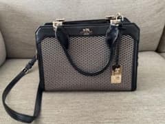 ✿美品✿ COACH ショルダーバッグのサムネイル