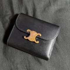 CELINE トリオンフ 三つ折り財布 ブラックのサムネイル