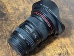 ■CANON Canon 広角ズームレンズ EF17-40mm F4L USM Amazon.com : Canon EF 17-40mm F/4 L USM Lens 8806A002 - (Renewed