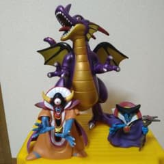ドラゴンクエスト Ⅰ&II フィギュア 竜王 りゅうおう ゾーマ ドラゴンクエスト Ⅰ&II フィギュア 竜王 りゅうおう ゾーマ - メルカリ