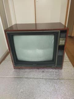 大幅値下☆ナショナルカラーテレビ/美品/当時物/昭和レトロ/音声映像OK/ 送込 大幅値下☆ナショナルカラーテレビ/美品/当時物/昭和レトロ/音声映像OK