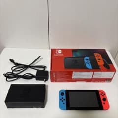 Nintendo Switch 本体 青/赤 Joy-Conのサムネイル