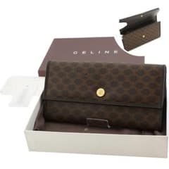 ✨Sランク・箱付き✨　CELINE 長財布　マカダム　トリオンフ　ブラゾン　茶色 ✨Sランク・箱付き✨ CELINE 長財布 マカダム トリオンフ ブラゾン