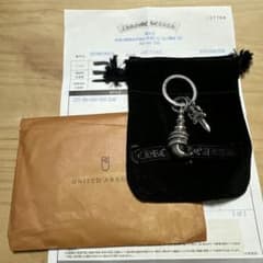 ヨシオカ　訳あり！！　クロムハーツクローキーリング ヨシオカ様専用 訳あり！！ クロムハーツクローキーリング - メルカリ