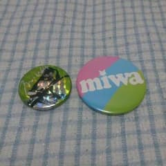miwa 缶バッチ2個セットのサムネイル