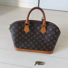 Louis Vuittonアルマハンドバッグのサムネイル