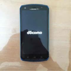 タイムセール！docomo アローズX F-10D 白ロムのサムネイル