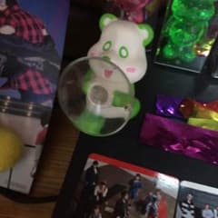 AAA緑スマホスタンドのサムネイル