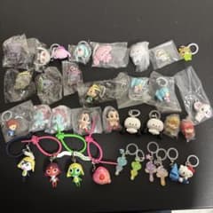 h*9様 めじるしアクセサリー　ガチャガチャ　まとめ売りのサムネイル