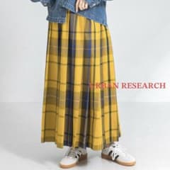 イエロー チェック柄 プリーツロングスカートのサムネイル