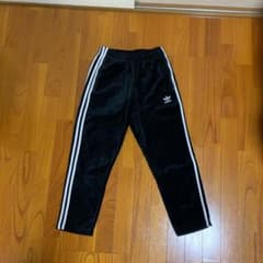 adidas アディダス アディダスオリジナルス ベロアトラックパンツのサムネイル