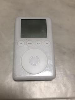 Apple iPod 第3世代 classic 15GB ジャンク品 - メルカリ