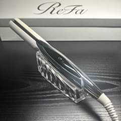 格安残り1本　Refa リファ　ストレートヘアアイロン　2022年製　3103