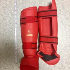 キックボクシング レガースのサムネイル