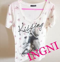 INGNI   レディー　プリント　　トップスのサムネイル