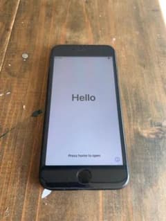 iPhone 7 Black 128 GB SIMフリー　値下げのサムネイル