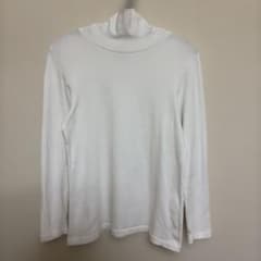 ホワイトタートルネック長袖Tシャツ XL UNIQLOのサムネイル