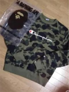 apeとchampionコラボトレーナー カモ柄のサムネイル