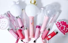 すとぷり いちご ロゴ 棒 ペンライト - メルカリ