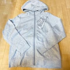 NIKE  パーカー　　Lサイズのサムネイル
