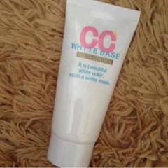 CCクリームのサムネイル