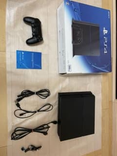 ps4本体　箱ありのサムネイル
