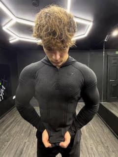 Gymshark onyx v3 black hoodie RARE - メルカリ