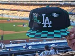 鬼滅の刃　キャップ　ロサンゼルス　ドジャース　来場者限定　新品のサムネイル