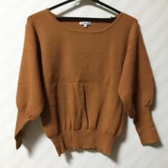 パフスリーブ ニットのサムネイル