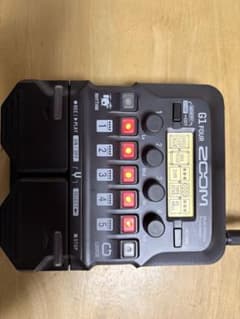 ZOOM G1 FOUR マルチエフェクターのサムネイル