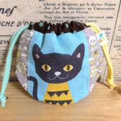ハンドメイド まるいミニ巾着 (ネコ ねこカフェ 水玉) - メルカリ
