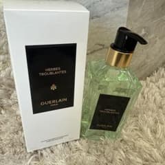 ゲラン エルプ ドゥルブラント ハンドソープ 300ml ゲラン エルプ ドゥルブラント ハンドソープ 300ml - メルカリ
