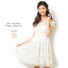 は*能様 新品　シークレットハニー　ジゼル　ワンピース　白花柄 シークレットハニー ジゼル ワンピース 白花柄 - メルカリ