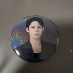 SEVENTEEN NEW 缶バッチ ミンギュ - メルカリ