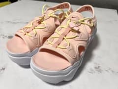 NIKE エアマックスココサンダル　厚底　24cm ピンク【美品】のサムネイル